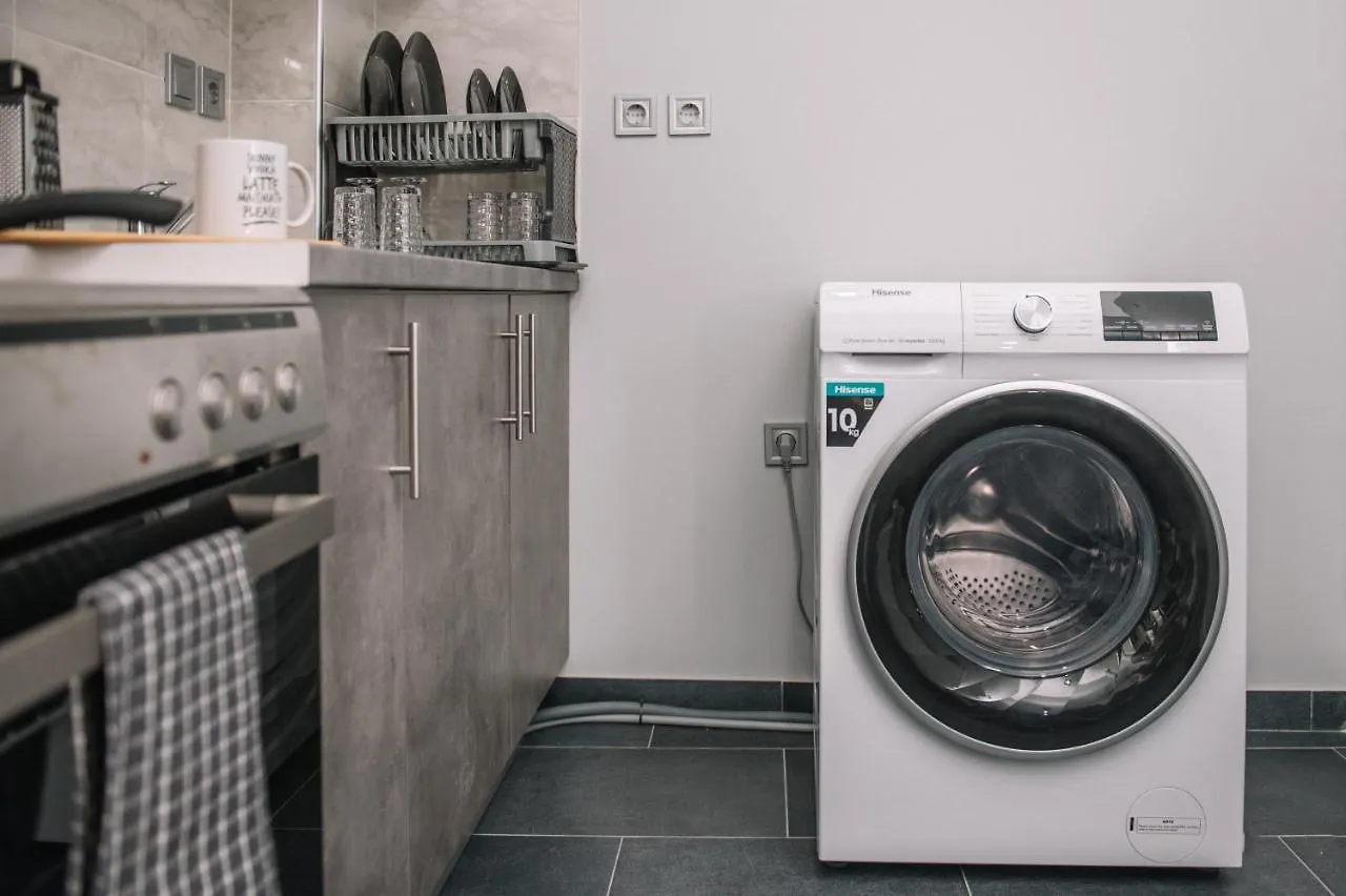 Dream Apartment 